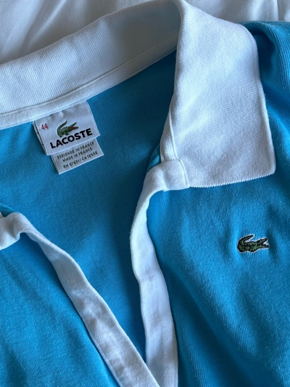 Lacoste Fitted classic Polo Shirt Blue White Trim Slim Fit Women’s Size Medium - Picture 2 of 4